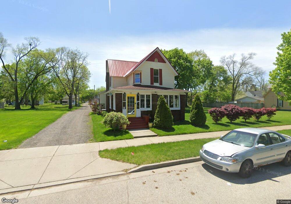 919 W Cleveland Ave, Elkhart, IN 46516 - photo 1