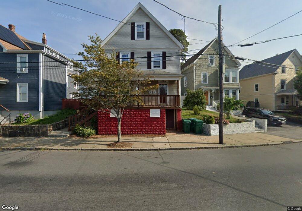 662 Boston St unit 2 &3, Lynn, MA 01905 - photo 1