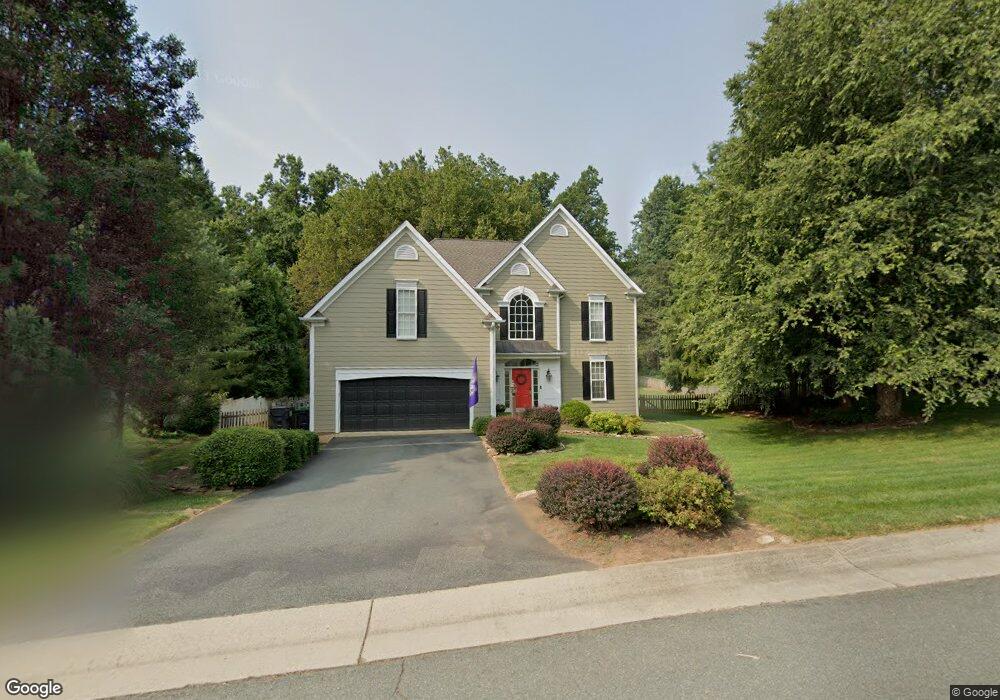 1420 Singleton Ln, Charlottesville, VA 22903 - photo 1