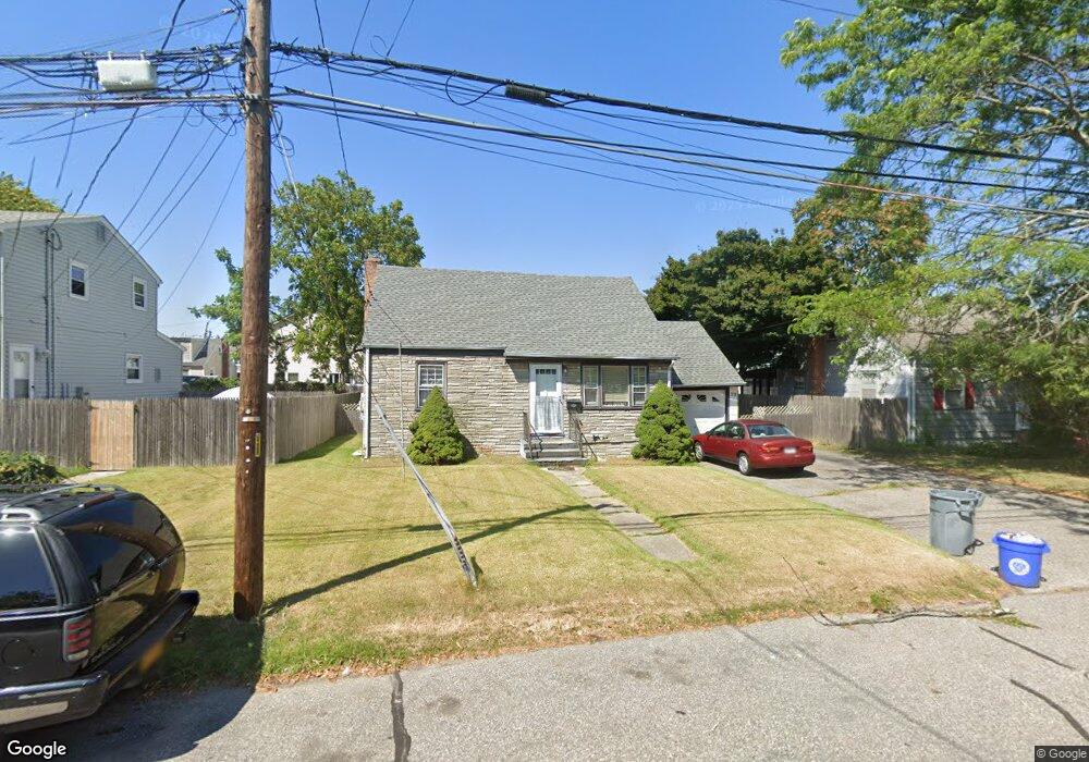 39 Brookside Ct, Copiague, NY 11726 - photo 1