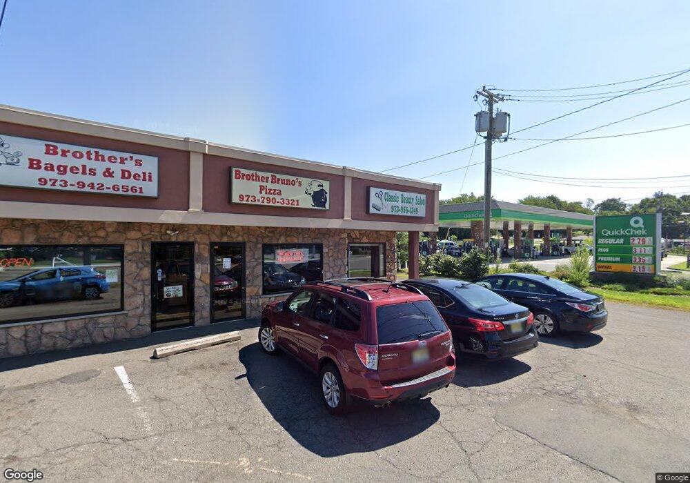 184 Hamburg Turnpike, Wayne, NJ 07470 - photo 1