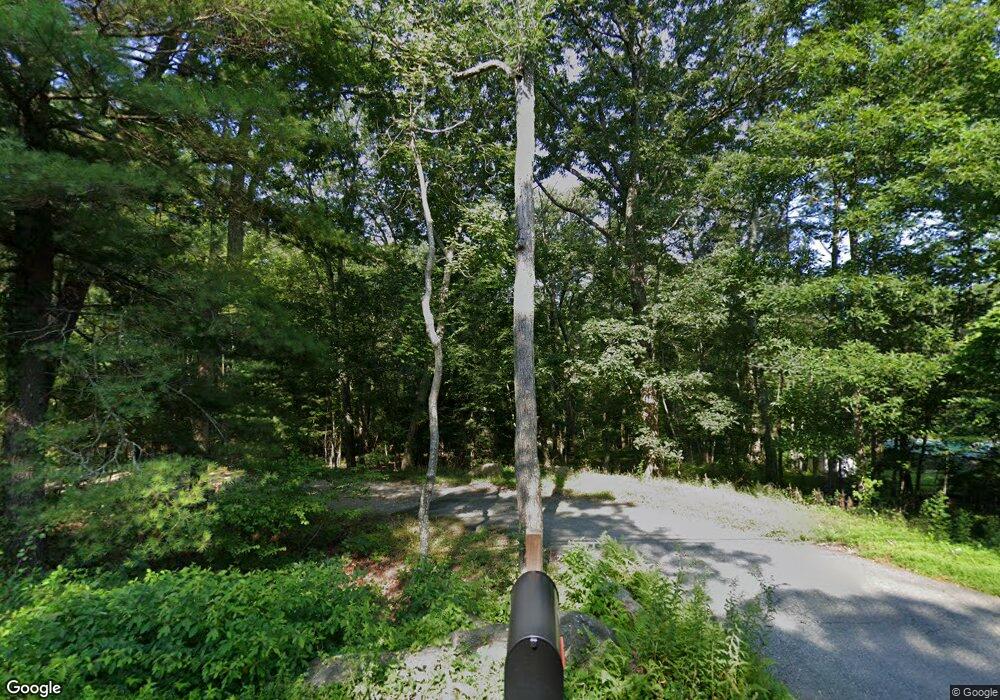 661 Squaw Rock Rd, Moosup, CT 06354 - photo 1