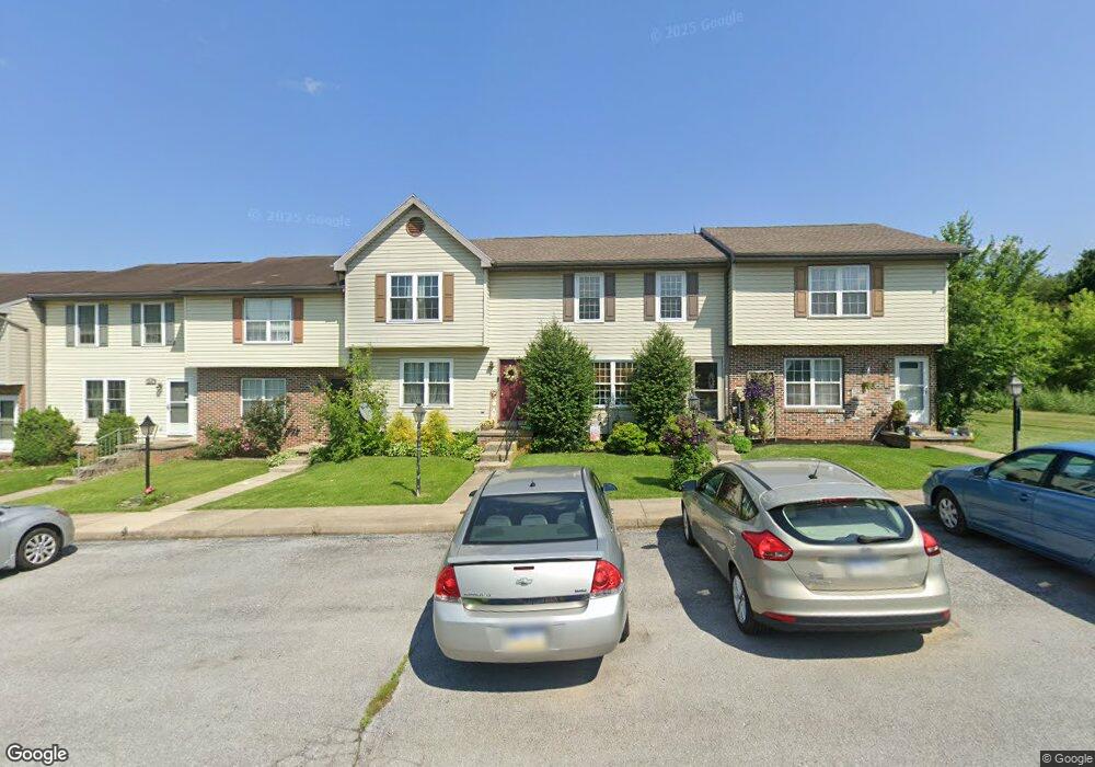 2606 Banbury Ln, Chambersburg, PA 17202 - photo 1