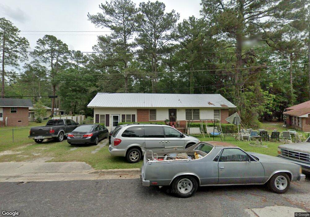 1205 13th St SW, Moultrie, GA 31768 - photo 1