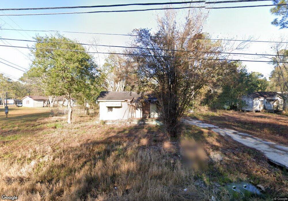 1820 10th St SE, Moultrie, GA 31768 - photo 1