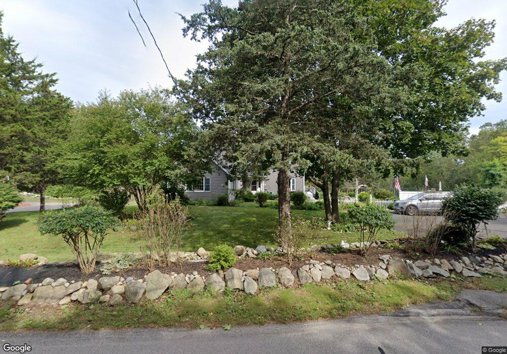 578 Marshall St, Holliston, MA 01746 - photo 1