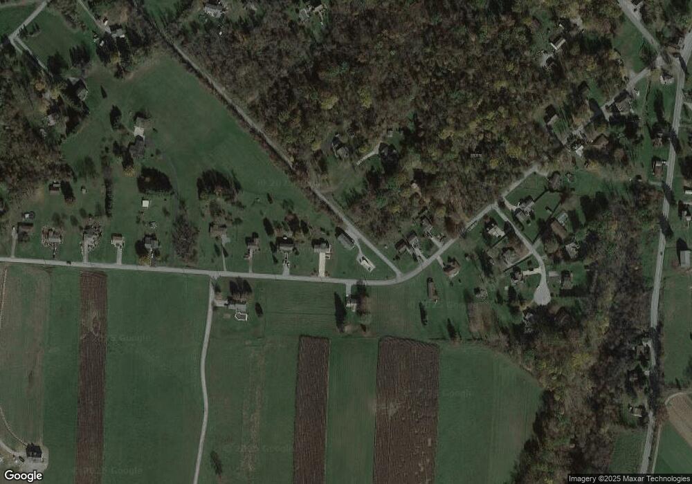 5 Country Ln unit 1, West Newton, PA 15089 - photo 1