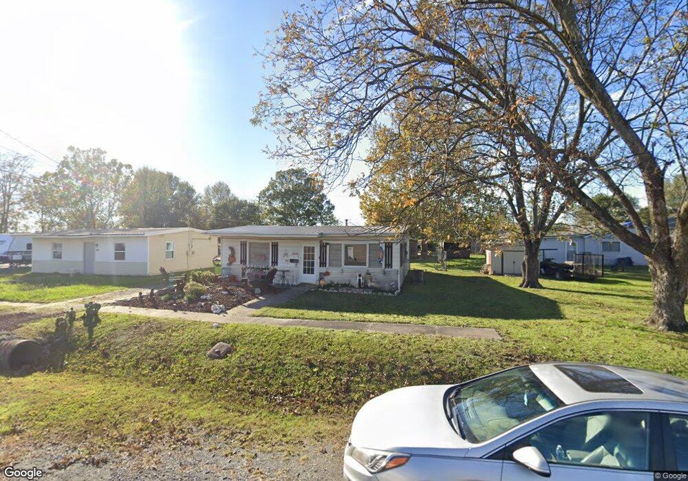 1904 S Leslie St, Stuttgart, AR 72160 - photo 1