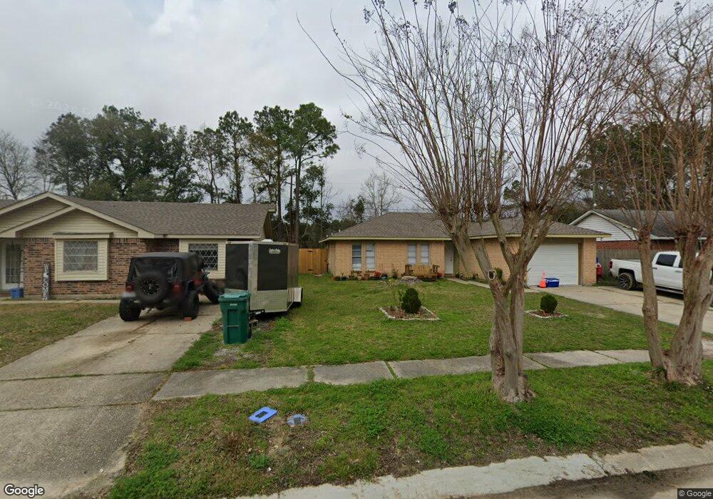 214 Foxbriar St, Slidell, LA 70461 - photo 1