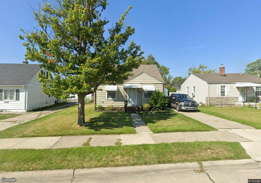 25225 Ford St unit Bldg-Unit, Roseville, MI 48066 - photo 1