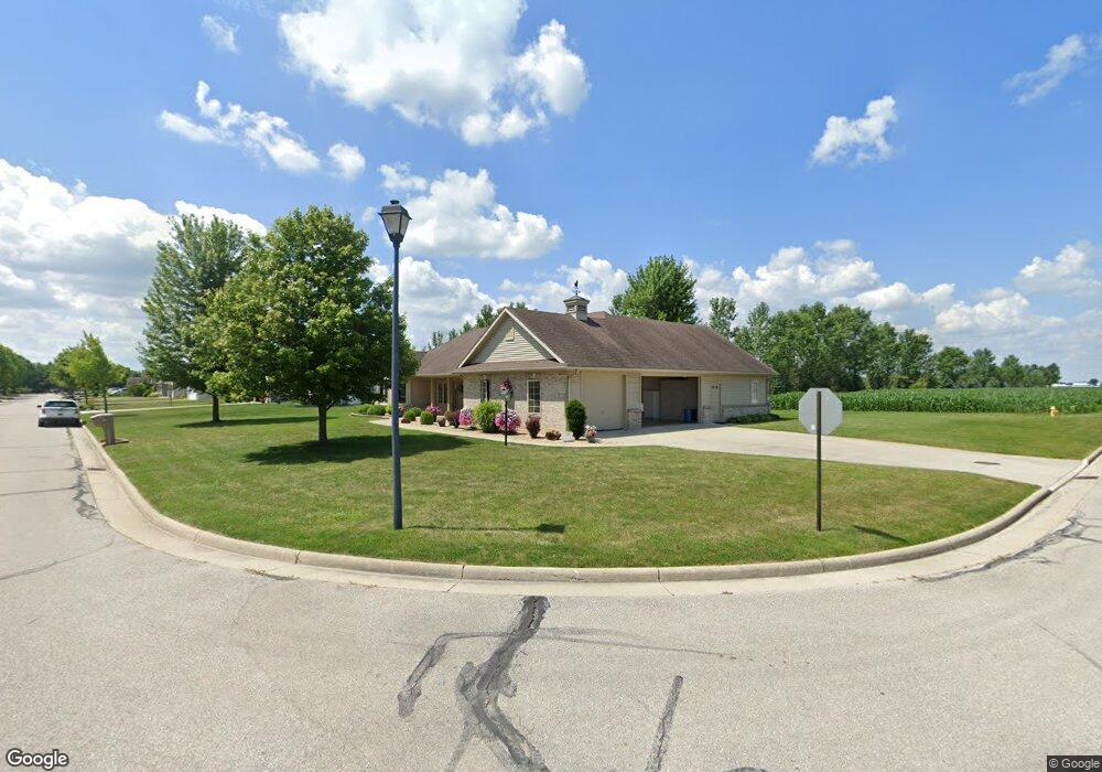 325 Primrose Ln, Archbold, OH 43502 - photo 1