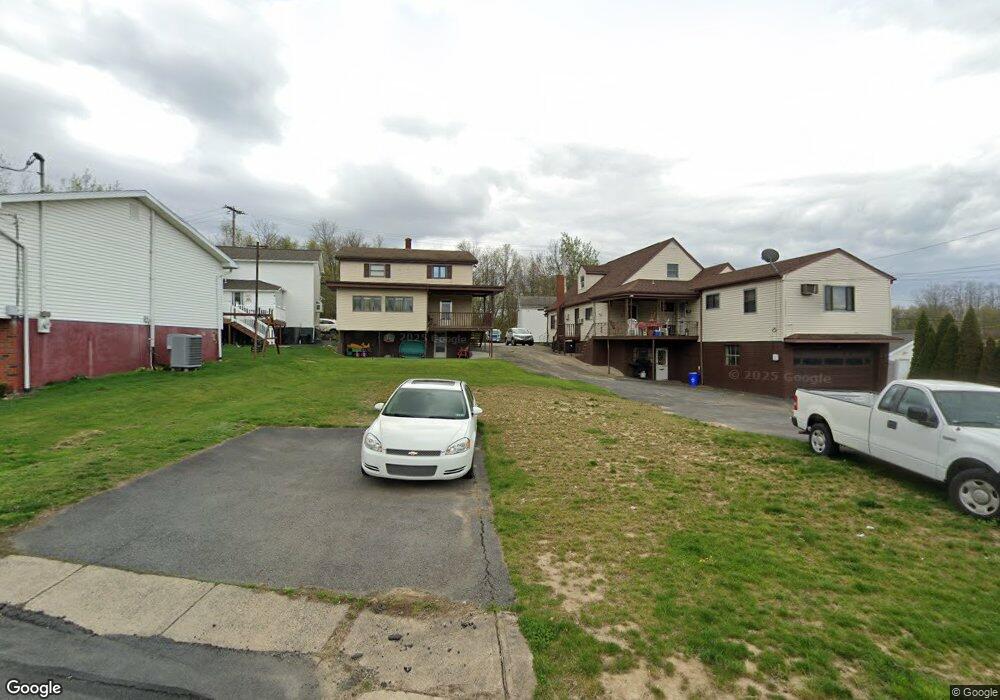 193 E Railroad St, Pittston, PA 18640 - photo 1