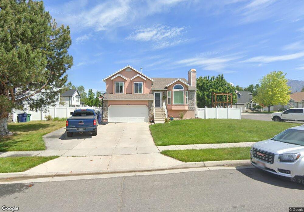 969 E Merewood Ct, Sandy, UT 84094 - photo 1