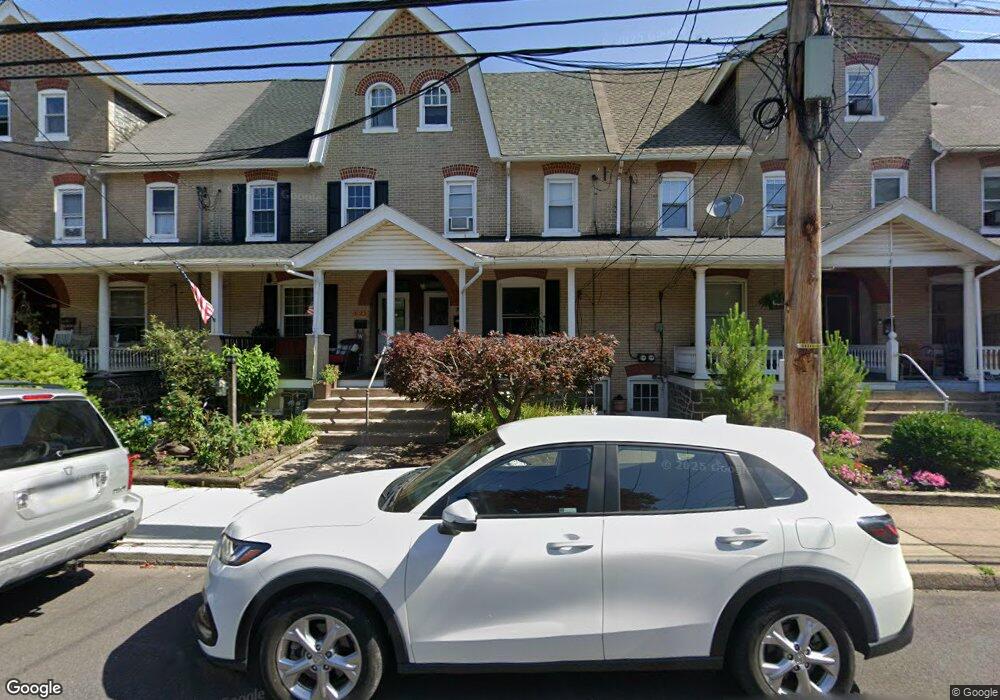 625 Juniper St, Quakertown, PA 18951 - photo 1