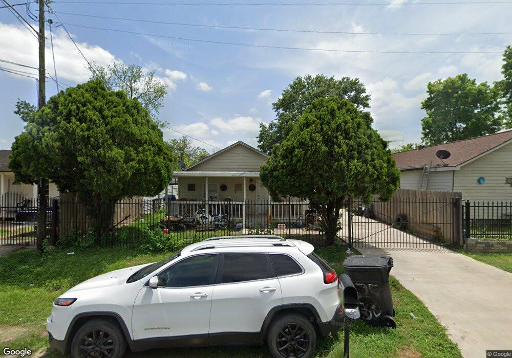 2530 Priest Dr, Houston, TX 77093 - photo 1