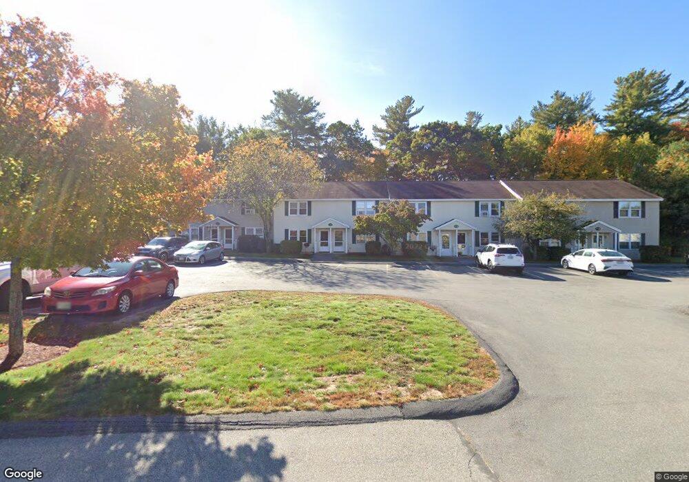 1035 S Mammoth Rd unit 8, Manchester, NH 03109 - photo 1