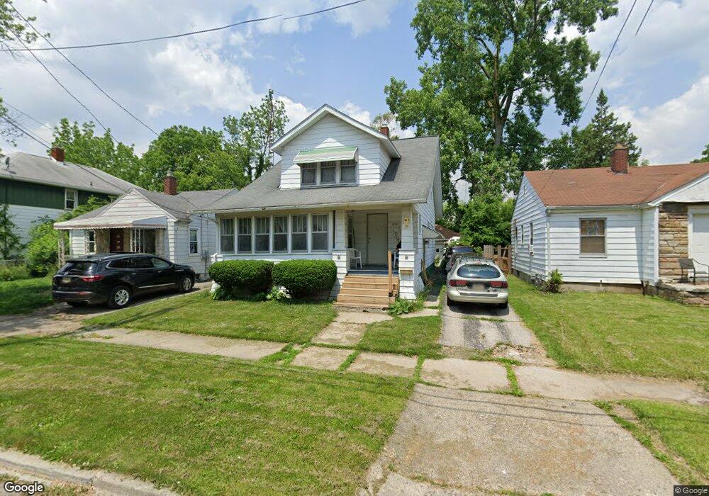 2218 Swayze St, Flint, MI 48503 - photo 1