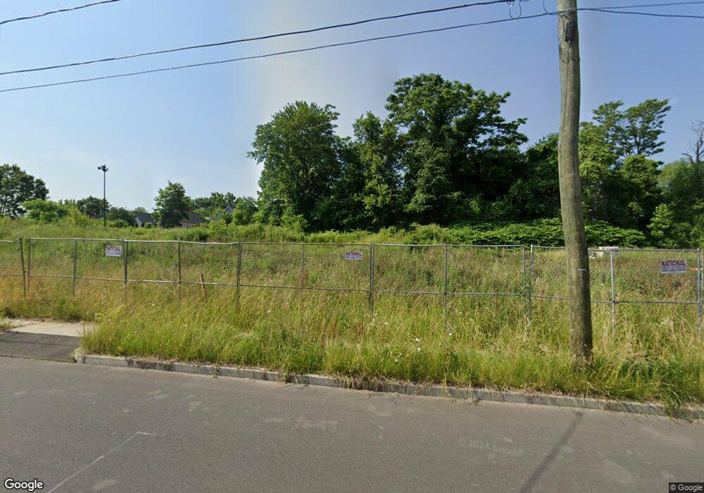 79 Naugatuck St, Hartford, CT 06120 - photo 1