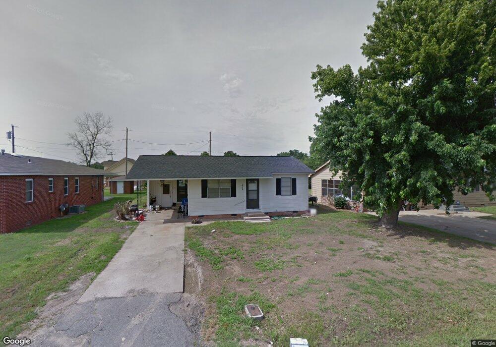 212 Deborah St, Stuttgart, AR 72160 - photo 1
