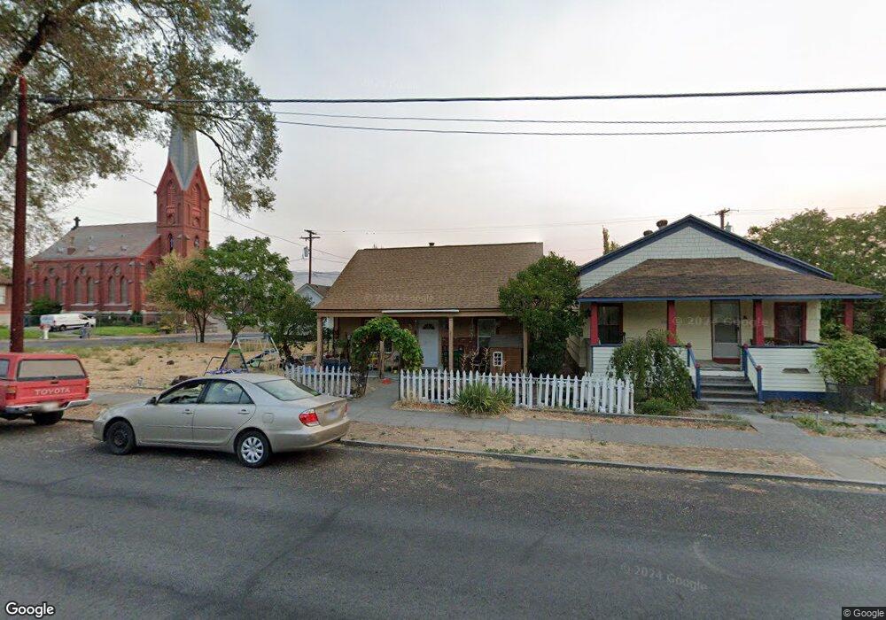 217 W 4th St, the Dalles, OR 97058 - photo 1