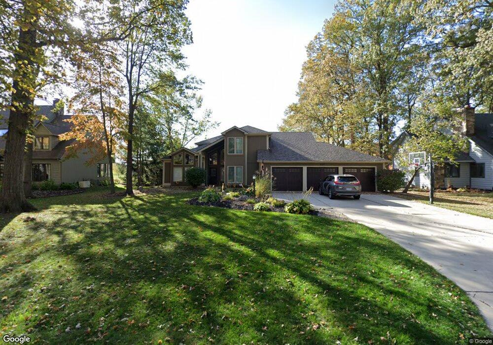 5205 Wood Manor Run, Fort Wayne, IN 46835 - photo 1