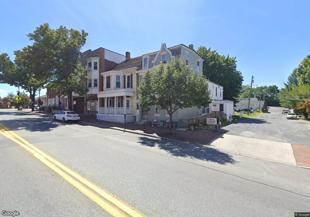 64 E Main St, Waynesboro, PA 17268 - photo 1