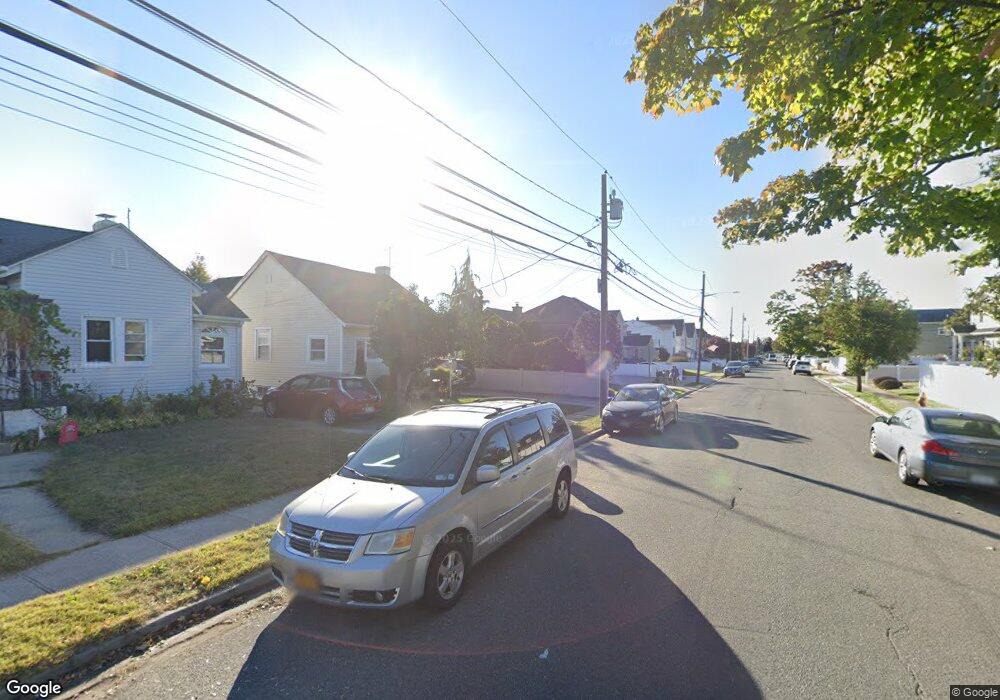 717 Sunrise Ave, Bellmore, NY 11710 - photo 1