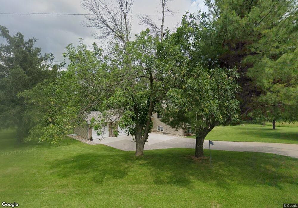 1955 S 22nd St, Marion, IA 52302 - photo 1