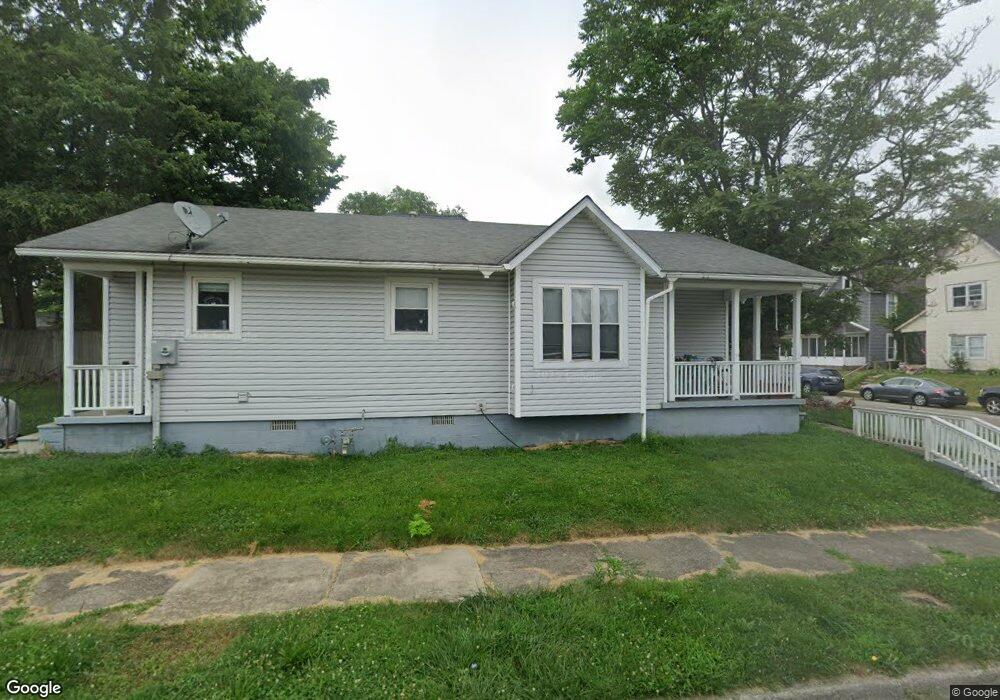 820 W Powers St, Muncie, IN 47305 - photo 1