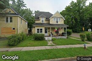 702 E South St, South Bend, IN 46601