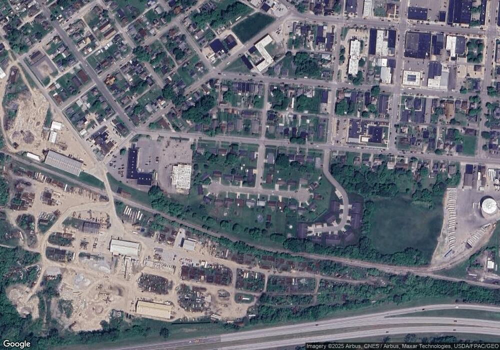 243 Weis St, Logan, OH 43138 - photo 1