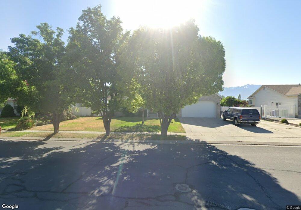 8439 S 1950 W, West Jordan, UT 84088 - photo 1