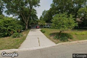 1710 University Dr, Lawrence, KS 66044