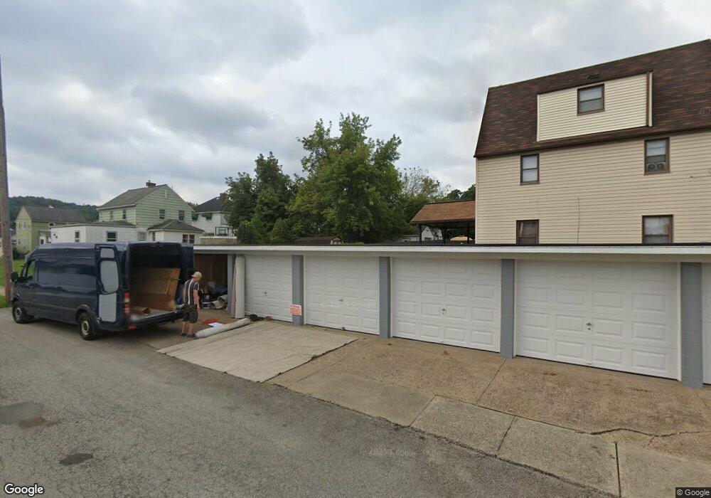 1701 Davidson St, Aliquippa, PA 15001 - photo 1