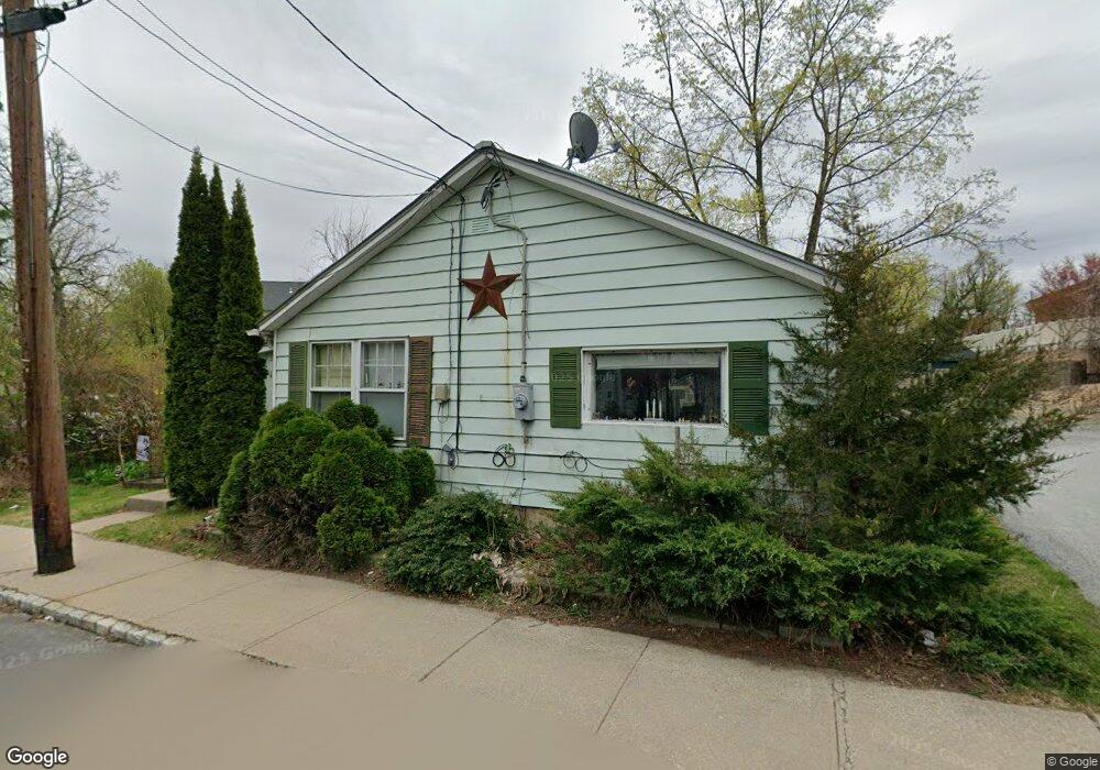 20 Wallkill Ave, Hamburg, NJ 07419 - photo 1