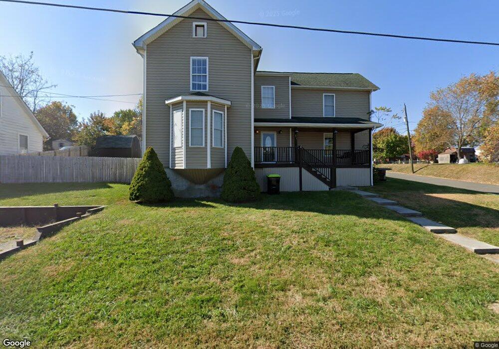 204 Lagrange St, Pulaski, VA 24301 - photo 1