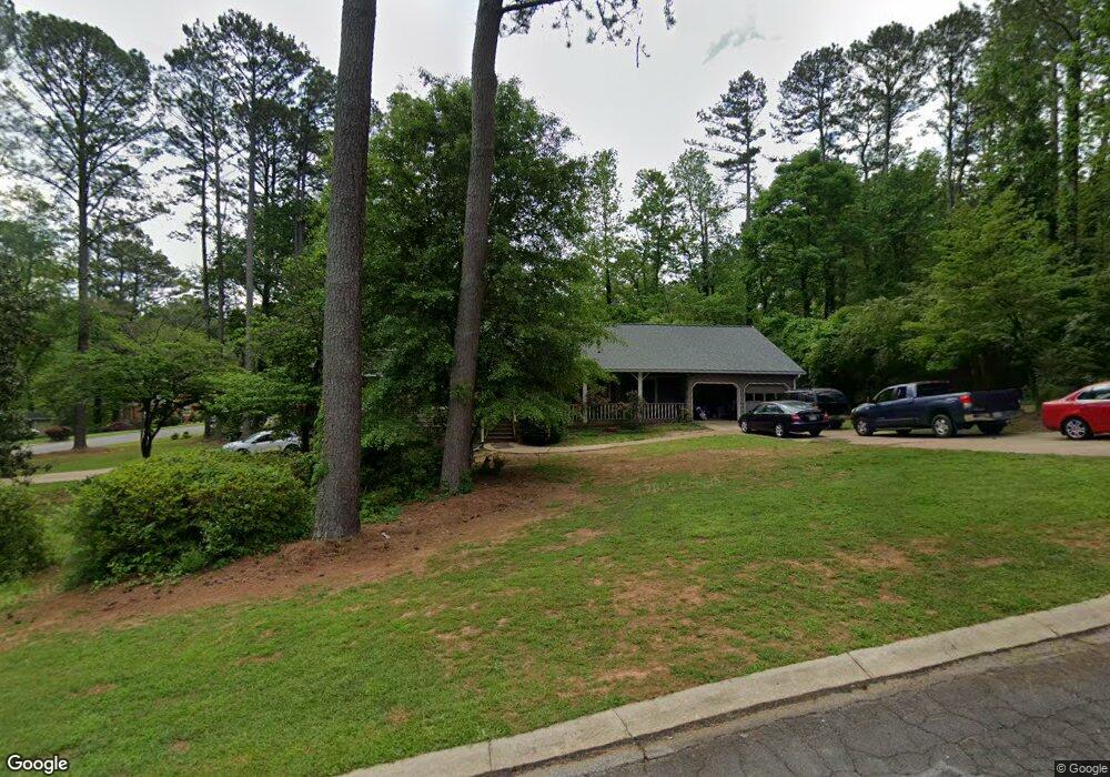 6033 E Gate Ct, Stone Mountain, GA 30087 - photo 1