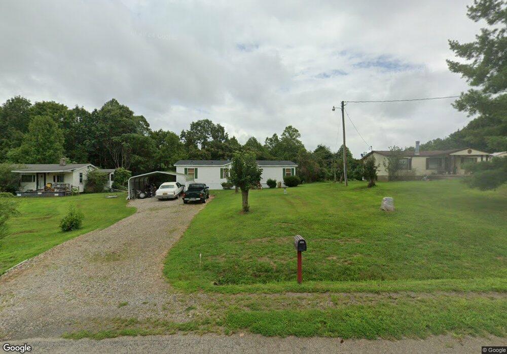 984 Retreat Dr, Axton, VA 24054 - photo 1