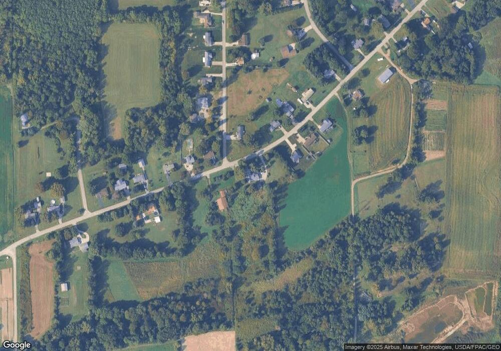 577 Creek Rd, Conneaut, OH 44030 - photo 1