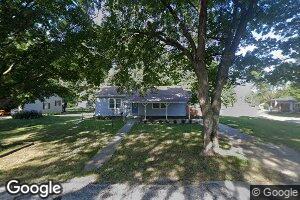 700 S 2nd St, Hiawatha, KS 66434