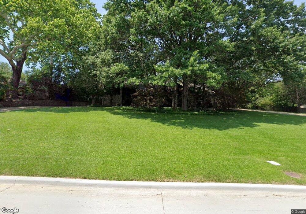 3865 W Bay Cir, Dallas, TX 75214 - photo 1