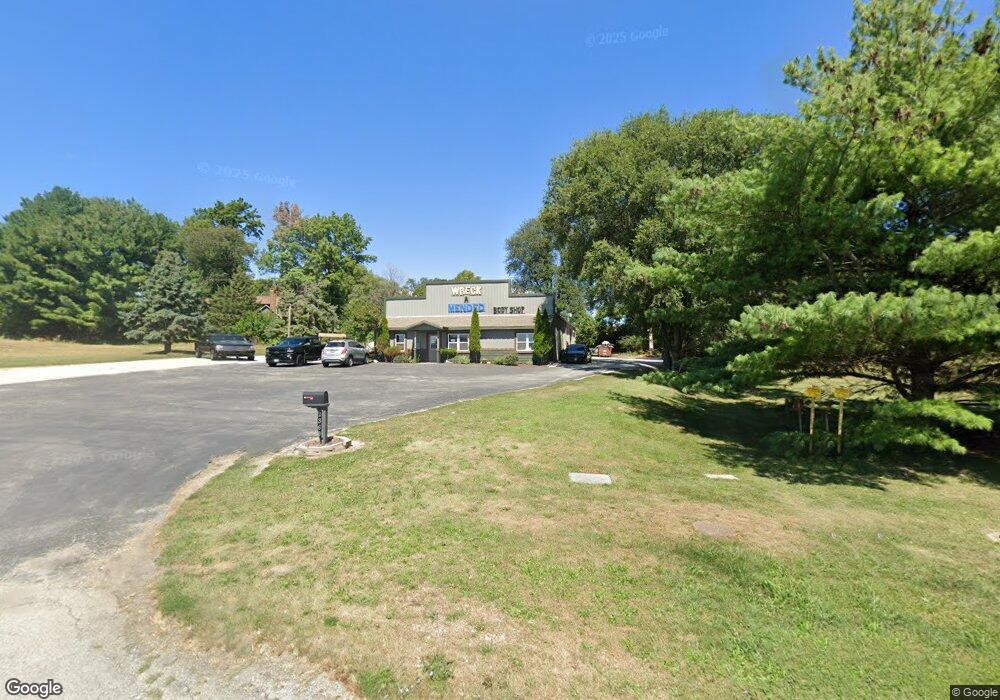 2360 W Morton Ave, Jacksonville, IL 62650 - photo 1