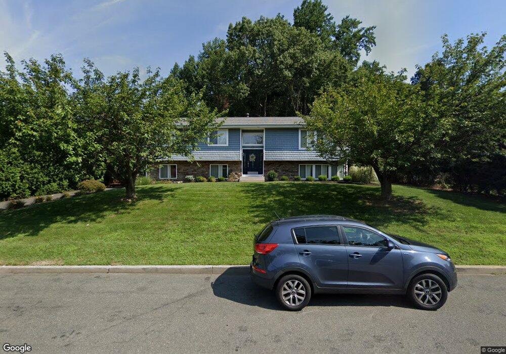 18 Peach St, Nanuet, NY 10954 - photo 1