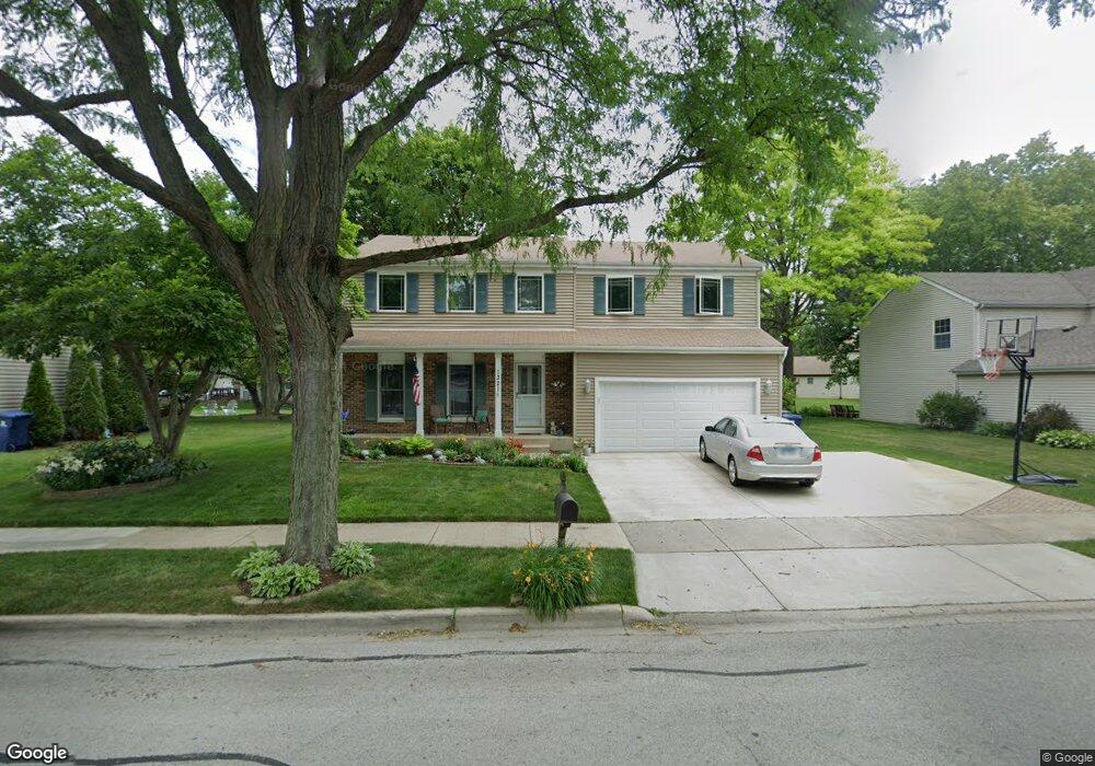 1321 Canyon Run Rd, Naperville, IL 60565 - photo 1