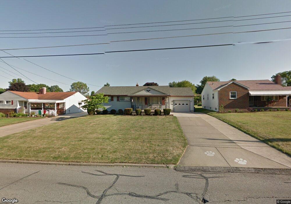 456 Geneva Ave, Struthers, OH 44471 - photo 1