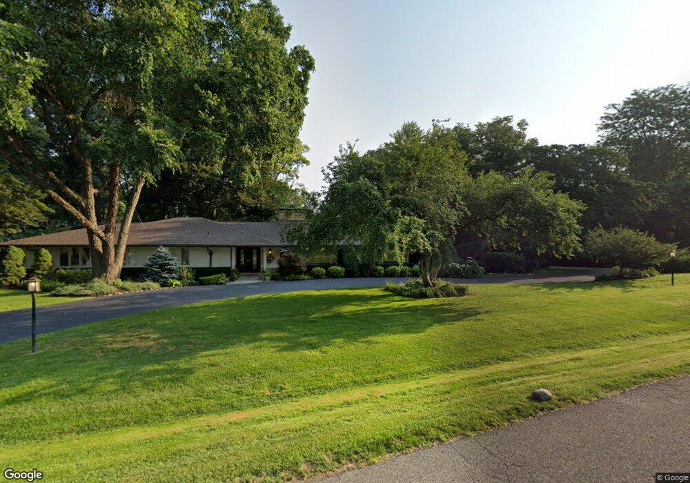 710 Kennebec Ct unit Bldg-Unit, Bloomfield Hills, MI 48304 - photo 1