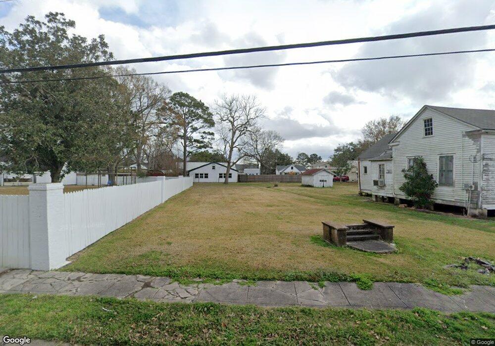 123 Ann St, New Iberia, LA 70560 - photo 1