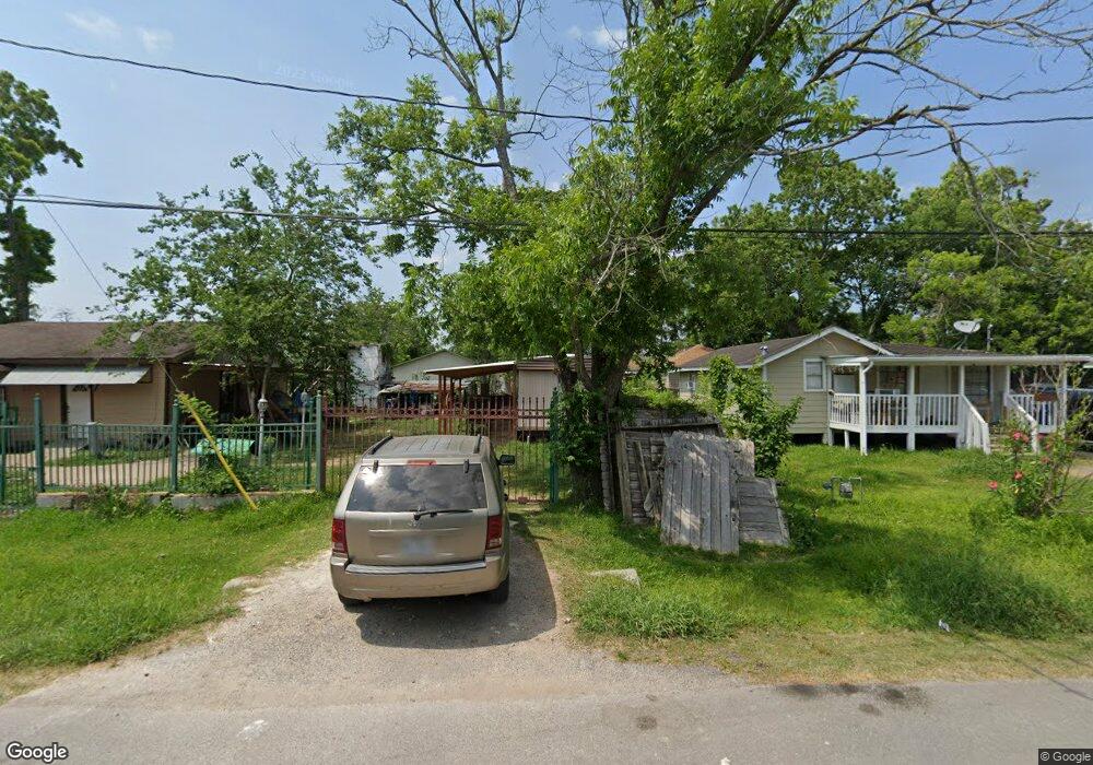 5203 Rosemary Ln, Houston, TX 77093 - photo 1