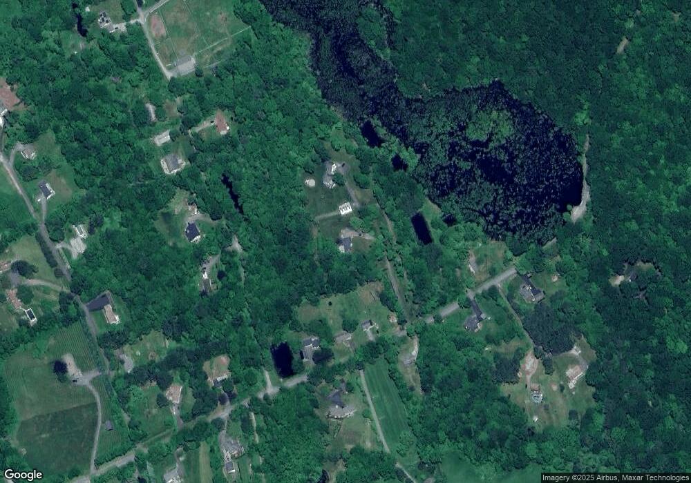 113 Slab Meadow Rd, Morris, CT 06763 - photo 1