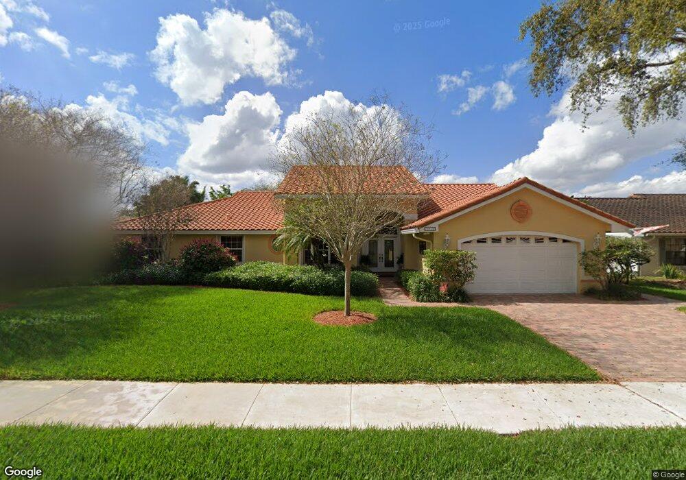 1711 SW 105th Ln, Davie, FL 33324 - photo 1